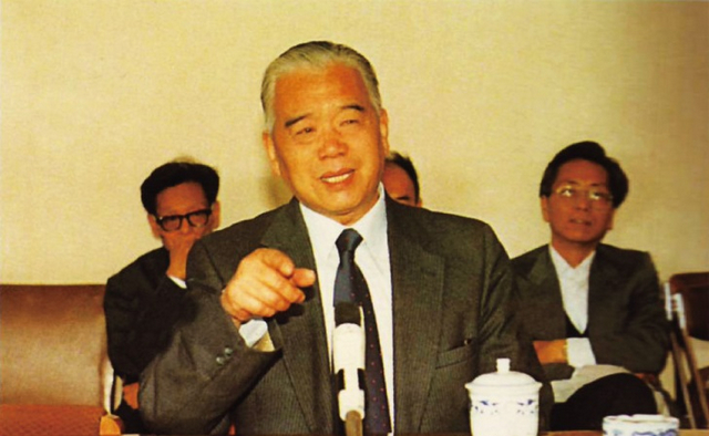 半岛体育