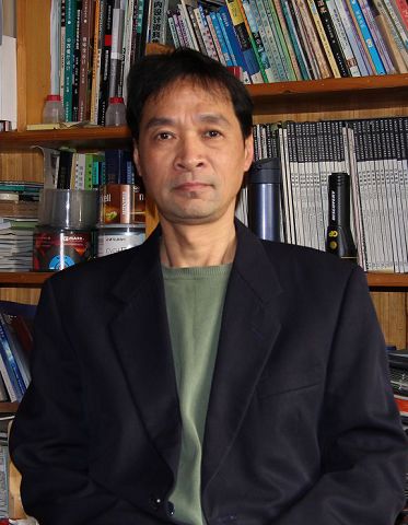 半岛体育