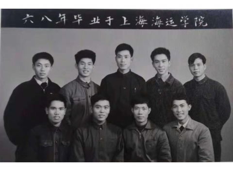 半岛体育