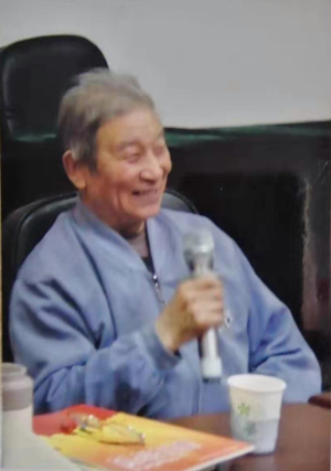 半岛体育