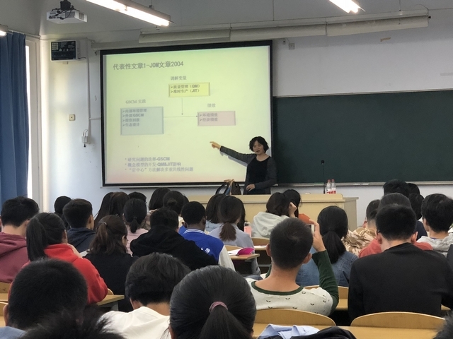 半岛体育