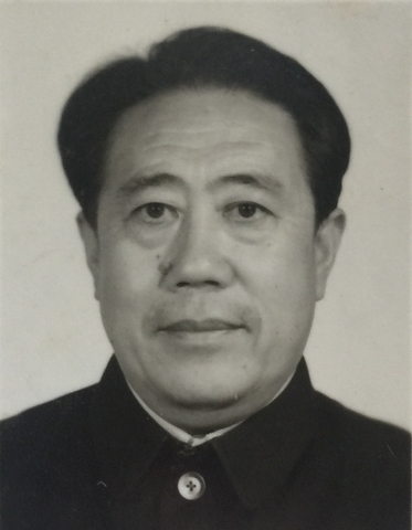 半岛体育