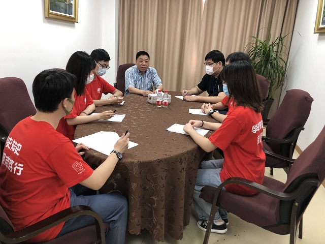 半岛体育