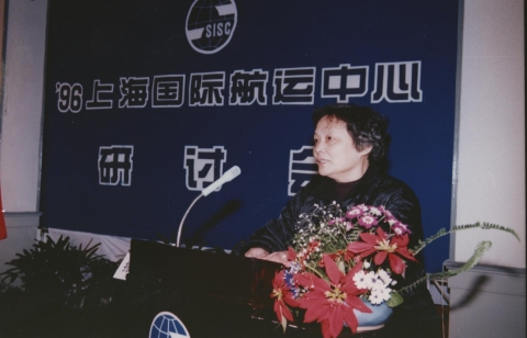半岛体育