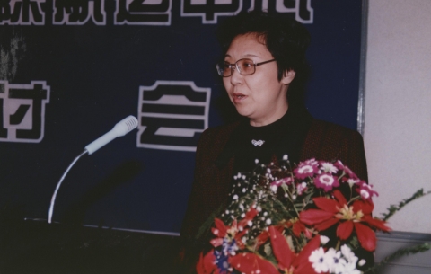 半岛体育
