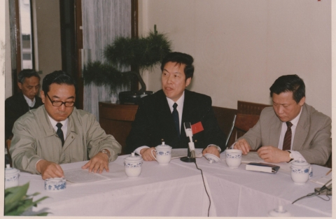 半岛体育