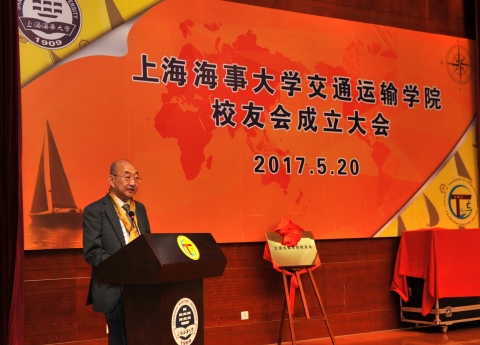 半岛体育
