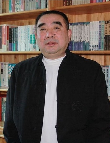 半岛体育