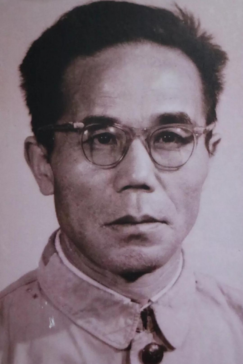 半岛体育